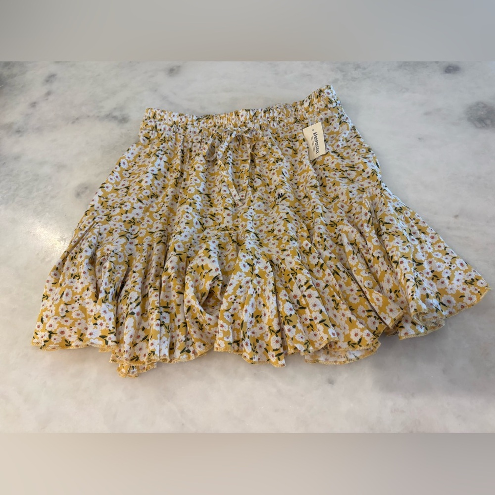 Aeropostale Skirt Size M Floral Godet Pleated Mini Elastic Waist Rayon Yellow